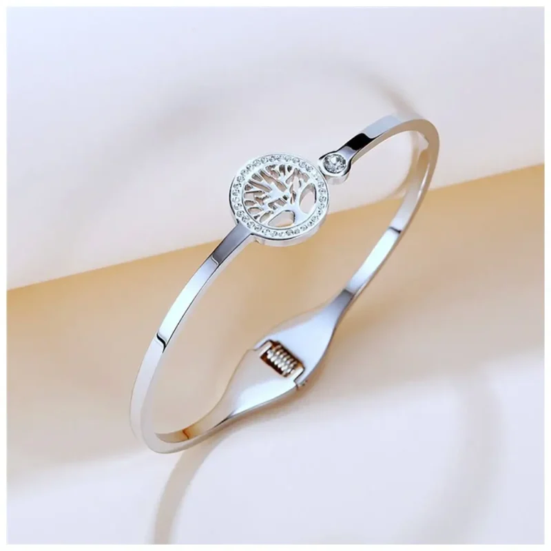 Agatha kk 2 Agatha kk 2